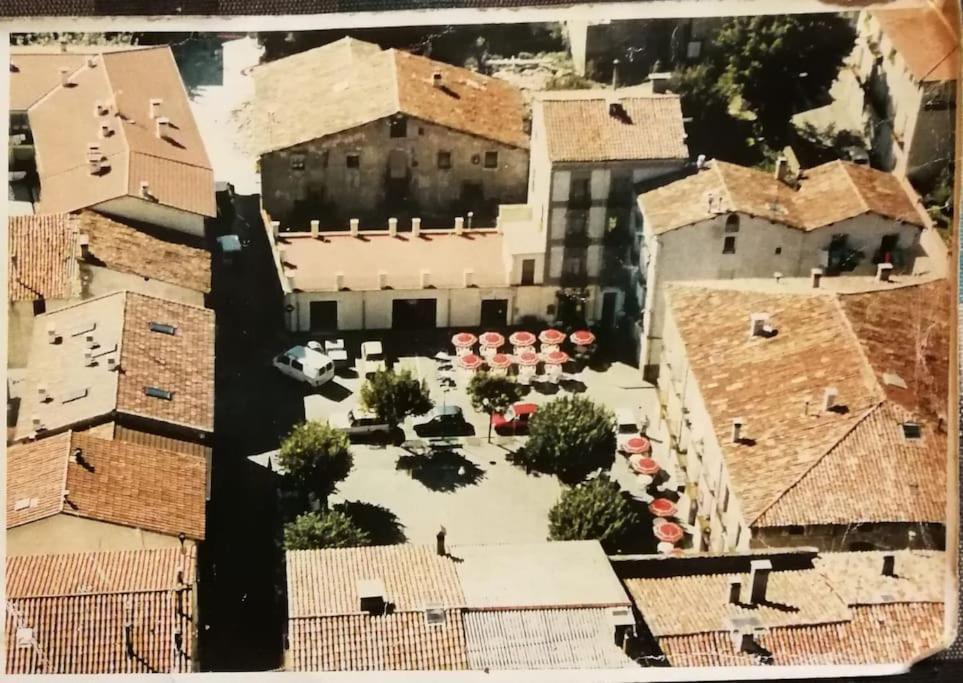 Pis Amb Encant A Campdevanol,Al Centre Del Poble. Luaran gambar